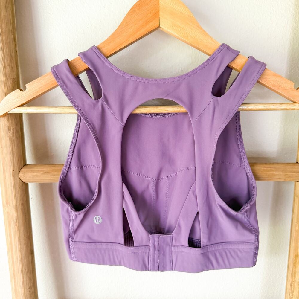 Lululemon Strong Front Cropped Sports Bra Lavender Purple Size 6 B/C - Picture 5 of 6